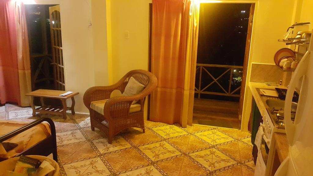 Lillibets Aparthotel Castara Εξωτερικό φωτογραφία